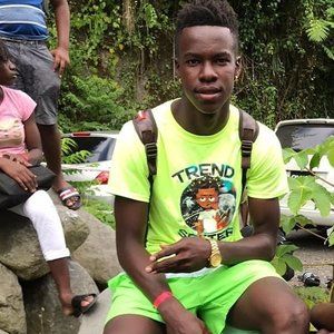 Meet your Posher, Altonio